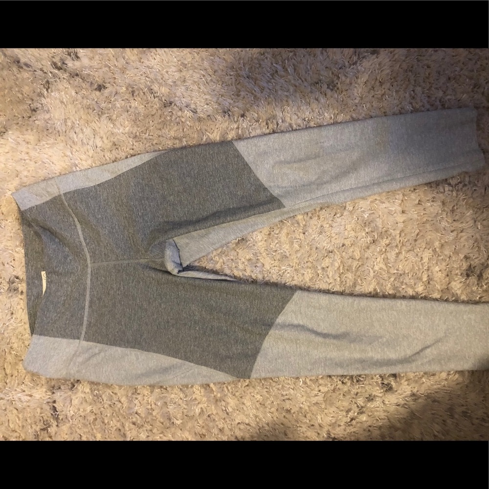 Outdoor voices leggings